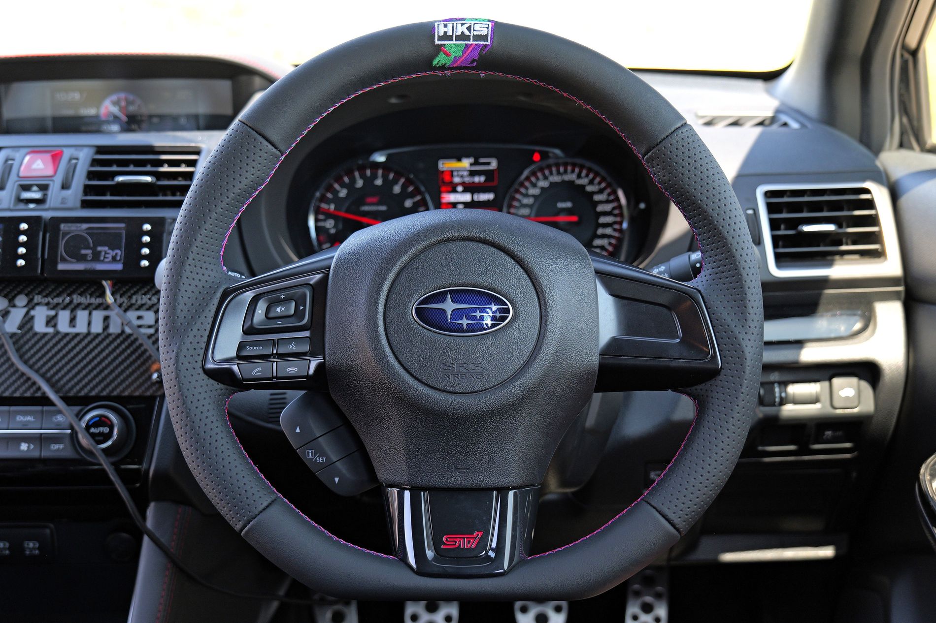 HKS REPLACEMENT STEERING WRX(VA)
